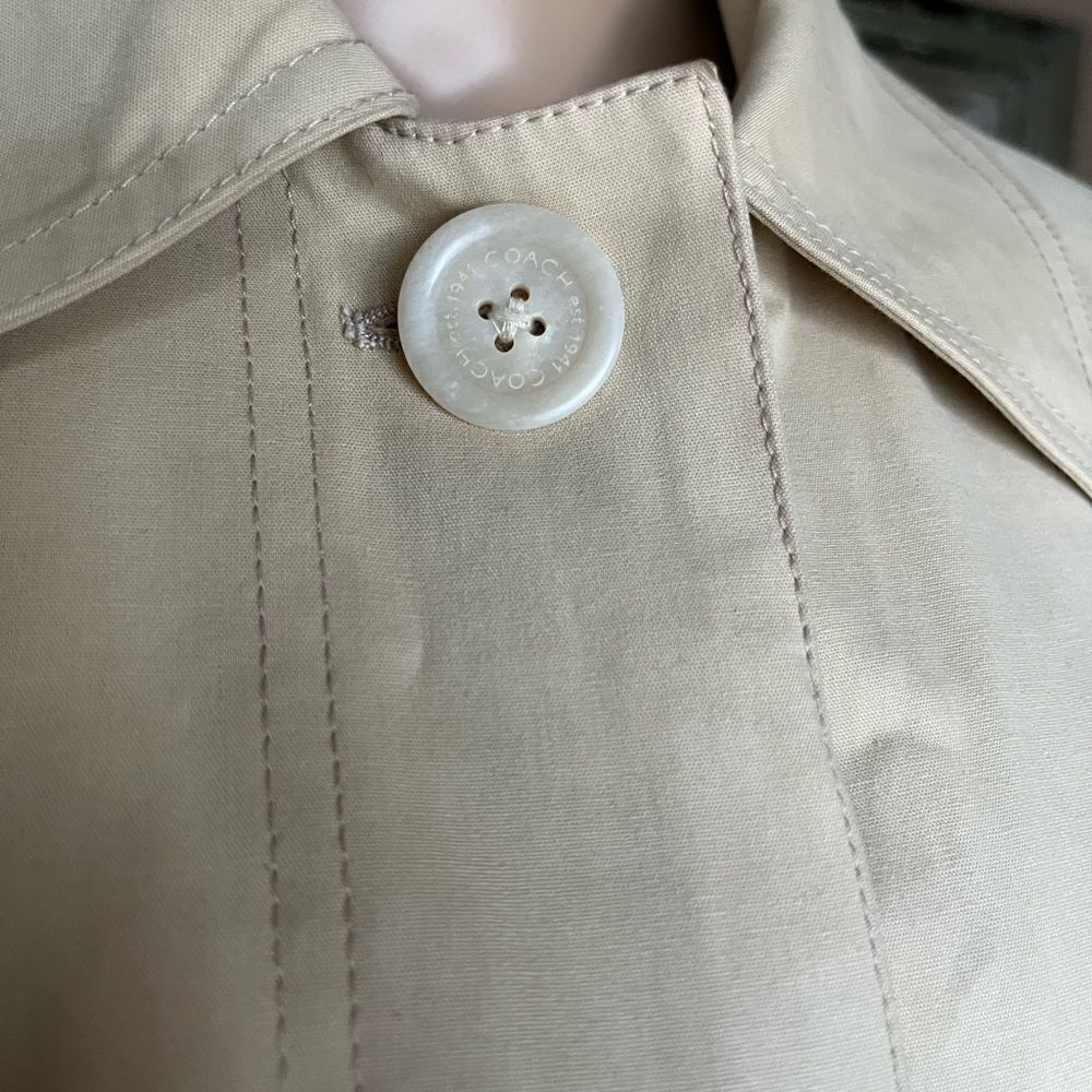 Coach Elegant beige Jacket - Picture 5 of 8